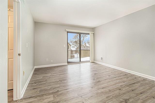 Builiding view twenty two for 7408 Vassar, West Bloomfield, MI. 48322