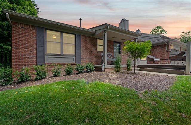 Builiding view one for 7256 Green Farm, West Bloomfield, MI. 48322