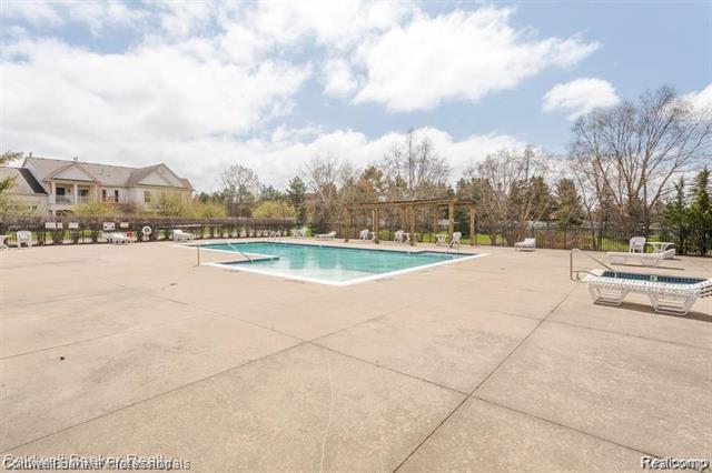 Builiding view twenty seven for 2104 Trailway, Walled Lake, MI. 48390