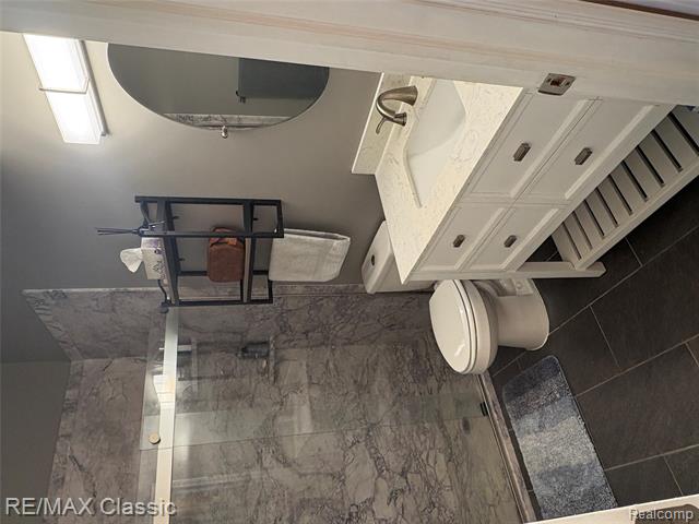 Builiding view nineteen for 29424 Regents Pointe, Farmington, MI. 48331