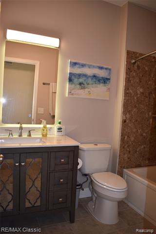 Builiding view twenty six for 29424 Regents Pointe, Farmington, MI. 48331