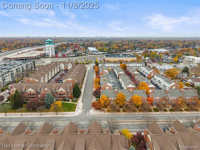 Builiding view twenty eight for 175 W Kenilworth, Royal Oak, MI. 48067