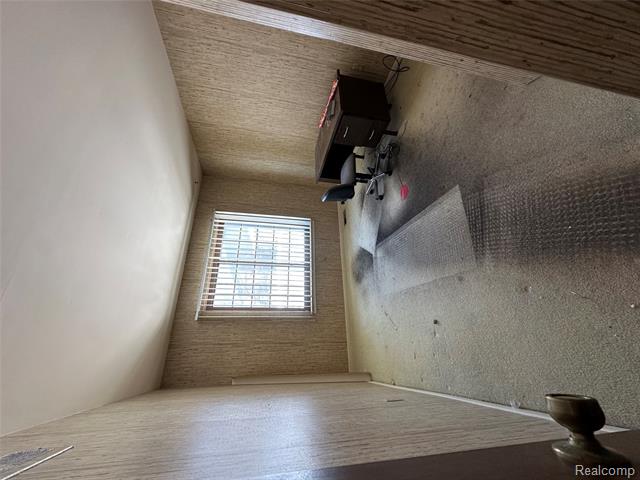 Builiding view nineteen for 26471 Summerdale, Southfield, MI. 48033