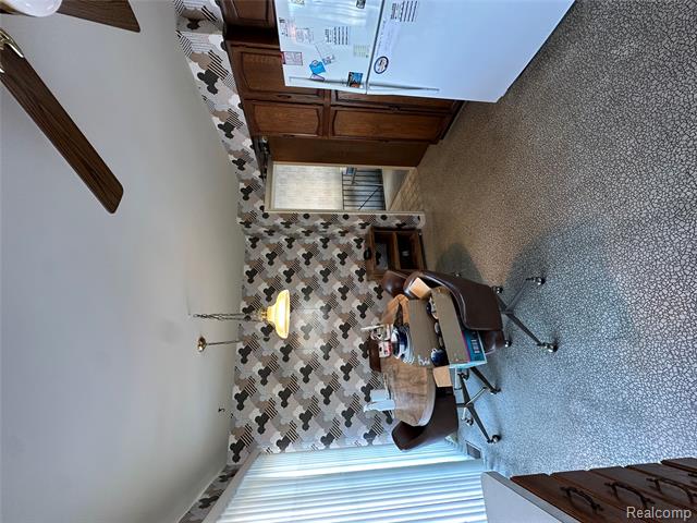 Builiding view ten for 26471 Summerdale, Southfield, MI. 48033