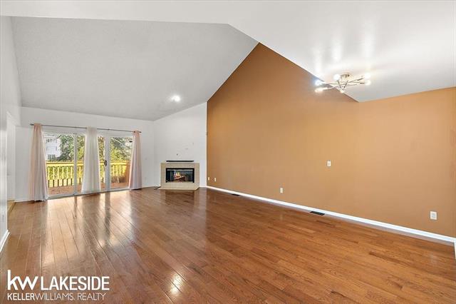 Builiding view twenty for 24543 Martel, Farmington, MI. 48335