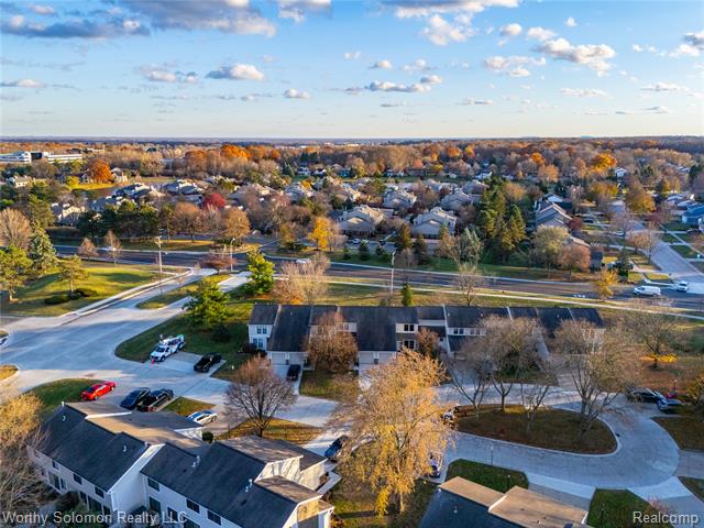 Builiding view thirty one for 22415 Cranbrooke, Novi, MI. 48375
