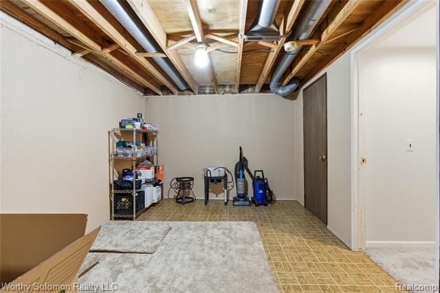 Builiding view twenty three for 22415 Cranbrooke, Novi, MI. 48375