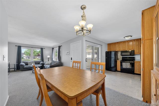 Builiding view five for 22727 Cortes, Novi, MI. 48375