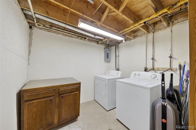 Builiding view twenty for 22727 Cortes, Novi, MI. 48375