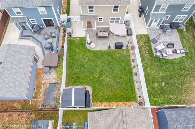 Builiding view thirty seven for 2320 Hamata, Ferndale, MI. 48220