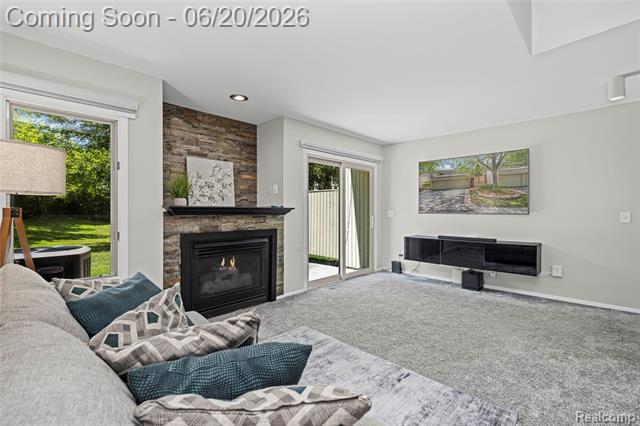 Builiding view fifteen for 39455 Country, Novi, MI. 48375