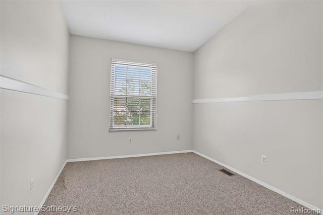 Builiding view twenty five for 22050 Edgewater, Novi, MI. 48375