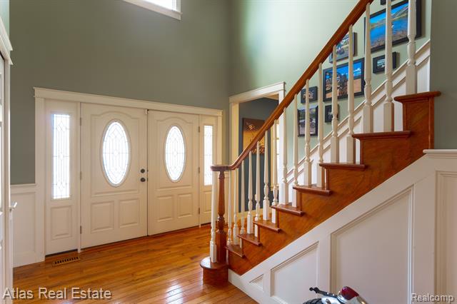 Builiding view eighteen for 2716 Lake George, Leonard, MI. 48367