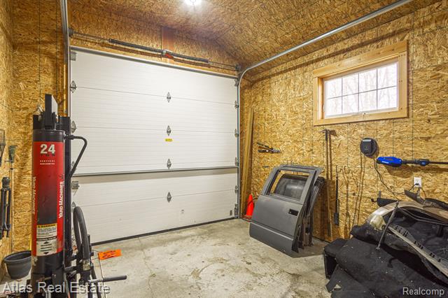 Builiding view eighty five for 2716 Lake George, Leonard, MI. 48367