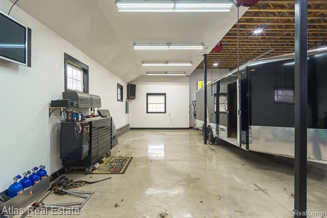 Builiding view eighty three for 2716 Lake George, Leonard, MI. 48367