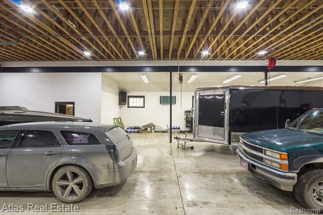 Builiding view eighty two for 2716 Lake George, Leonard, MI. 48367