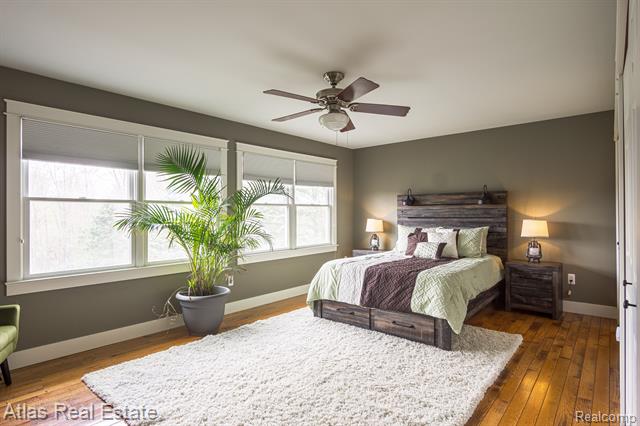 Builiding view forty eight for 2716 Lake George, Leonard, MI. 48367