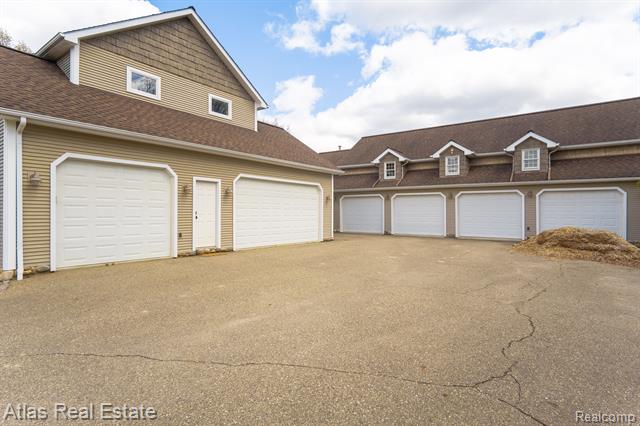 Builiding view four for 2716 Lake George, Leonard, MI. 48367