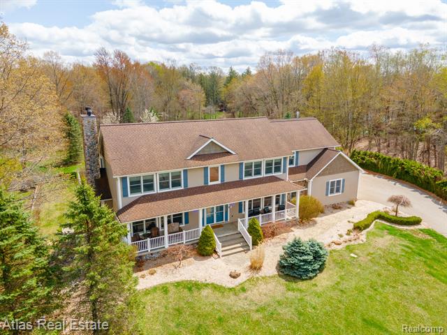 Builiding view one for 2716 Lake George, Leonard, MI. 48367