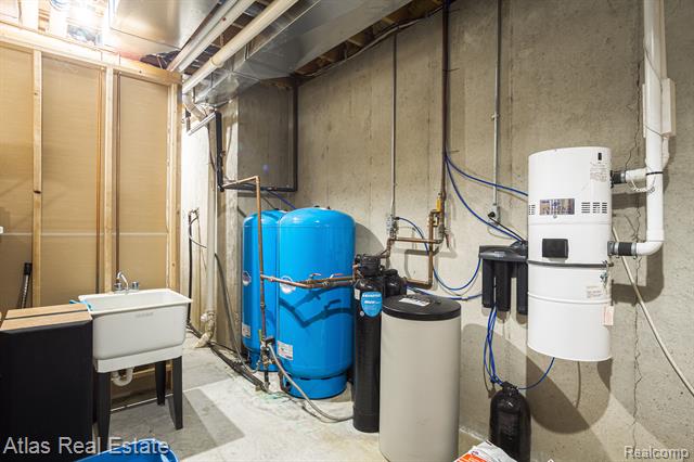 Builiding view seventy eight for 2716 Lake George, Leonard, MI. 48367