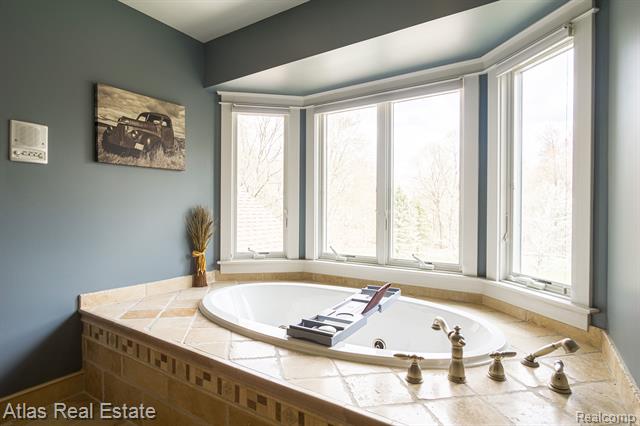 Builiding view sixty three for 2716 Lake George, Leonard, MI. 48367