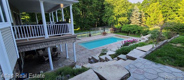 Builiding view thirteen for 2716 Lake George, Leonard, MI. 48367