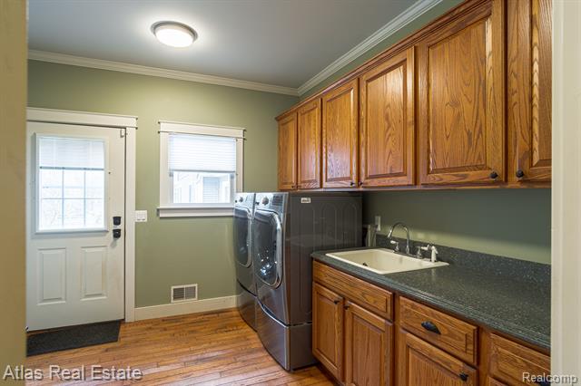 Builiding view thirty eight for 2716 Lake George, Leonard, MI. 48367