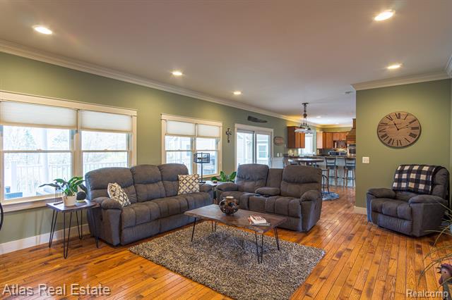 Builiding view thirty six for 2716 Lake George, Leonard, MI. 48367