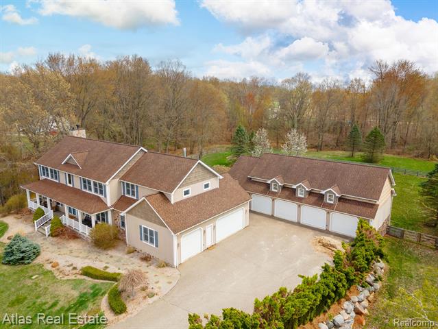 Builiding view three for 2716 Lake George, Leonard, MI. 48367