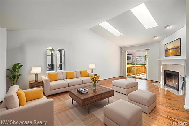 Builiding view five for 21971 Lancrest, Farmington, MI. 48335