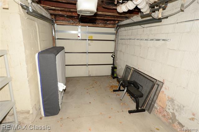 Builiding view twenty six for 1060 Wimbleton, Birmingham, MI. 48009