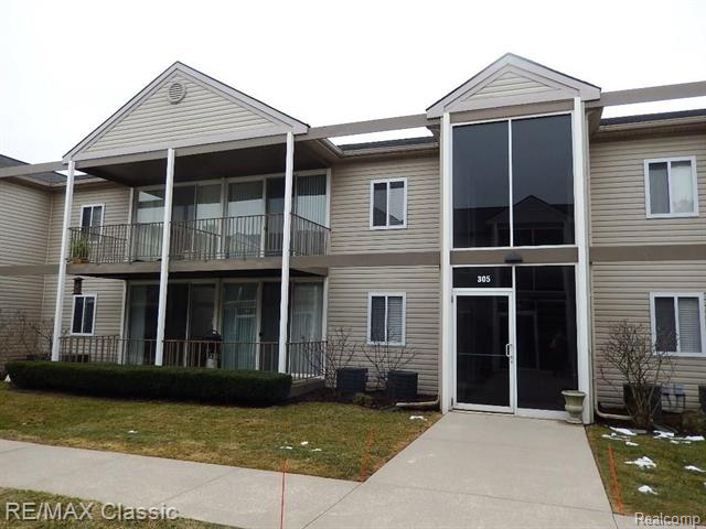front view for 305 N Eton St, Birmingham, Mi. 48009