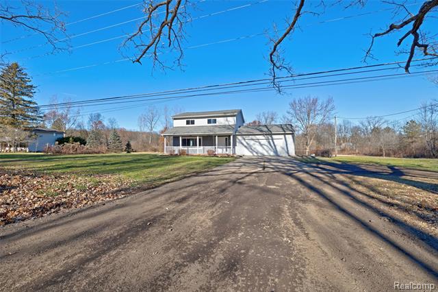 Builiding view fifty one for 3092 Groveland, Ortonville, MI. 48462