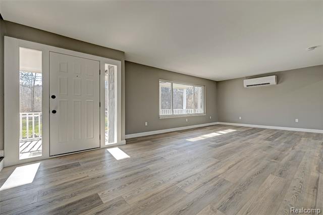 Builiding view five for 3092 Groveland, Ortonville, MI. 48462