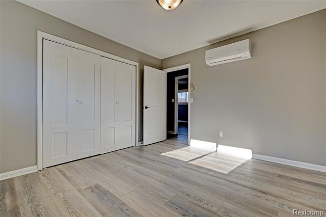 Builiding view twenty seven for 3092 Groveland, Ortonville, MI. 48462