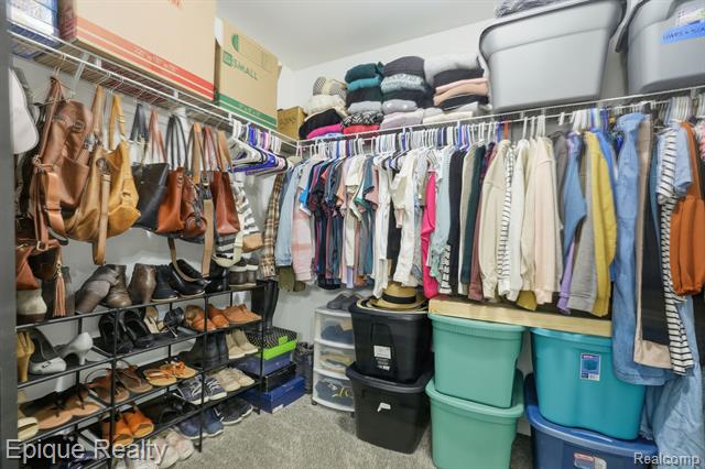 Builiding view twenty eight for 2153 Rolling Hills, Holly, MI. 48442