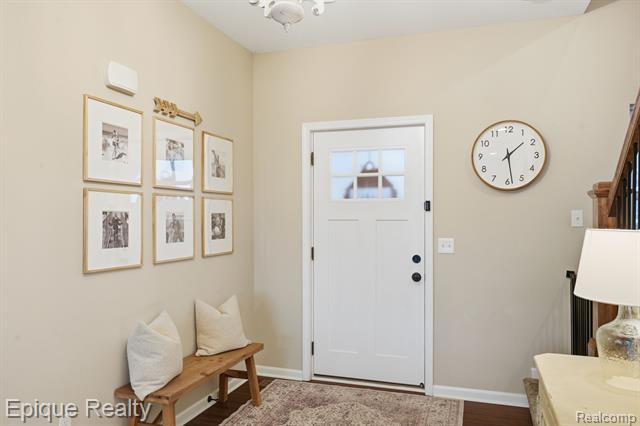 Builiding view twenty one for 2153 Rolling Hills, Holly, MI. 48442