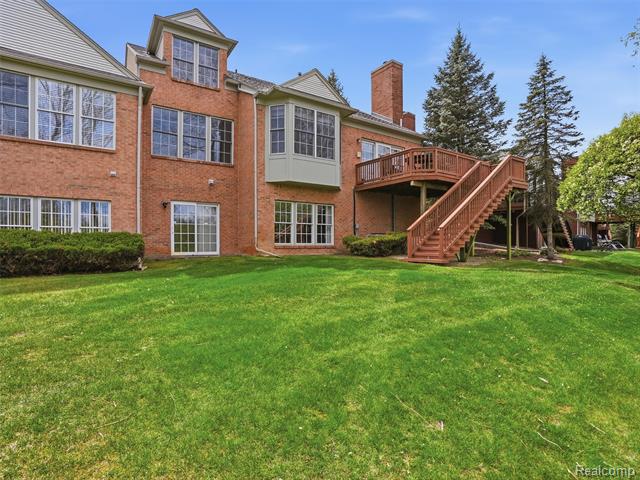 Builiding view thirty five for 5211 Belmonte, Rochester, MI. 48306