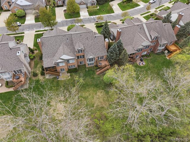 Builiding view thirty nine for 5211 Belmonte, Rochester, MI. 48306