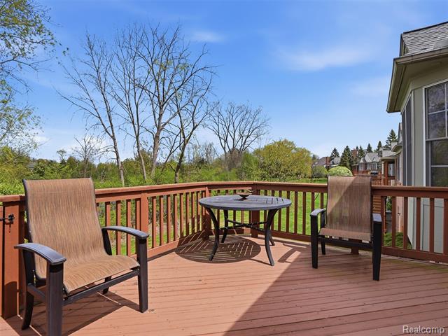 Builiding view thirty six for 5211 Belmonte, Rochester, MI. 48306