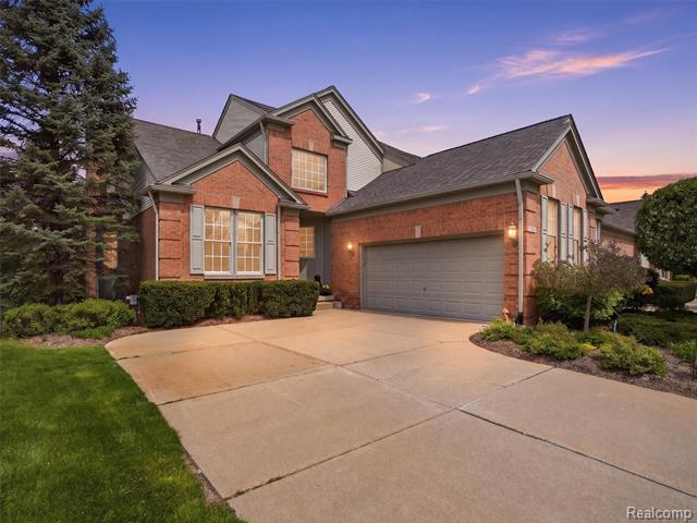 front view for 5211 Belmonte Dr, Rochester, Mi. 48306