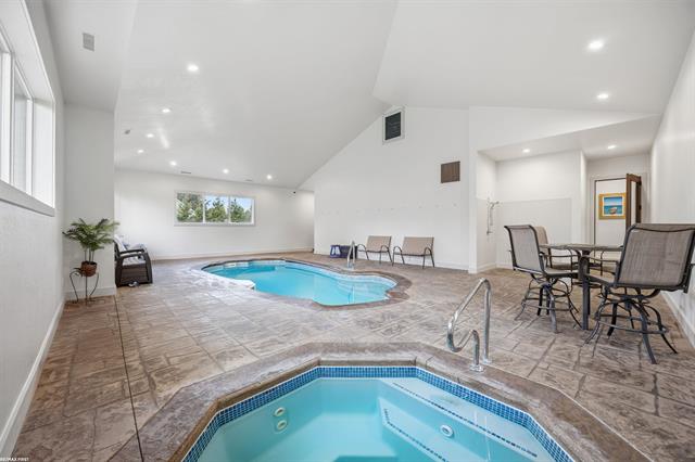 Builiding view fifteen for 4376 Lancaster, Clarkston, MI. 48348