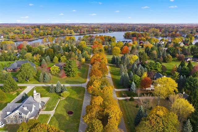 Builiding view five for 4376 Lancaster, Clarkston, MI. 48348