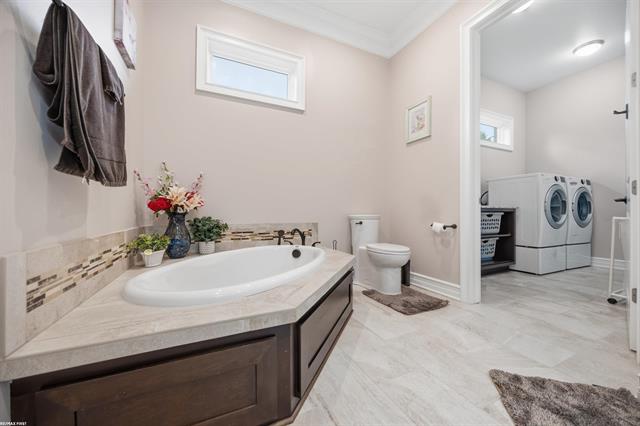 Builiding view forty four for 4376 Lancaster, Clarkston, MI. 48348