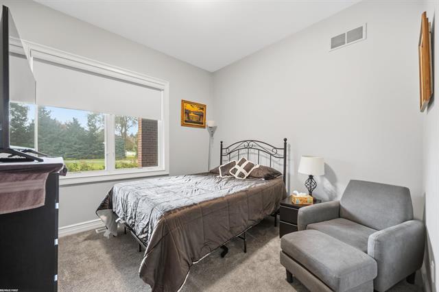 Builiding view forty nine for 4376 Lancaster, Clarkston, MI. 48348