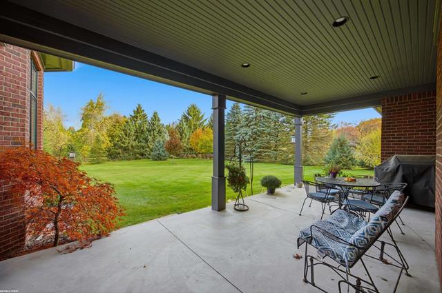 Builiding view sixty eight for 4376 Lancaster, Clarkston, MI. 48348