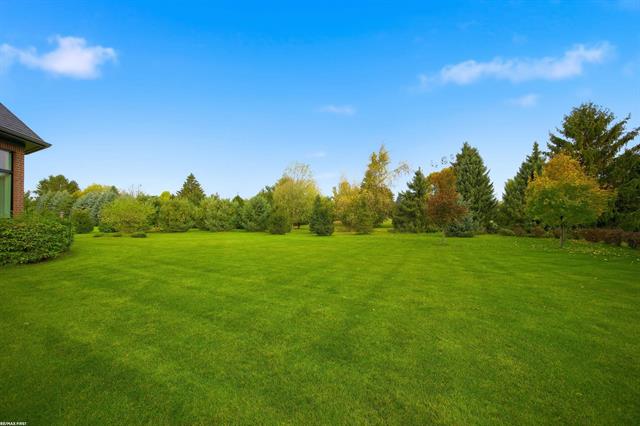 Builiding view thirteen for 4376 Lancaster, Clarkston, MI. 48348