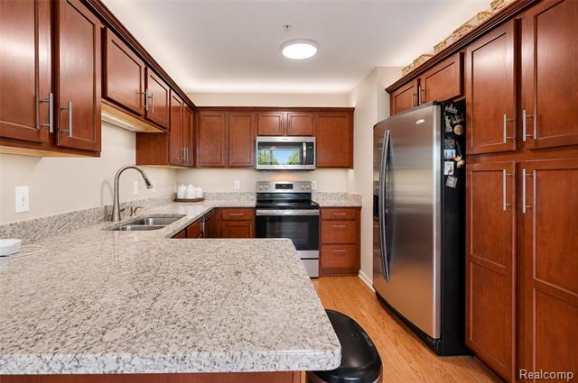 Builiding view fourteen for 41633 Tera, Novi, MI. 48375