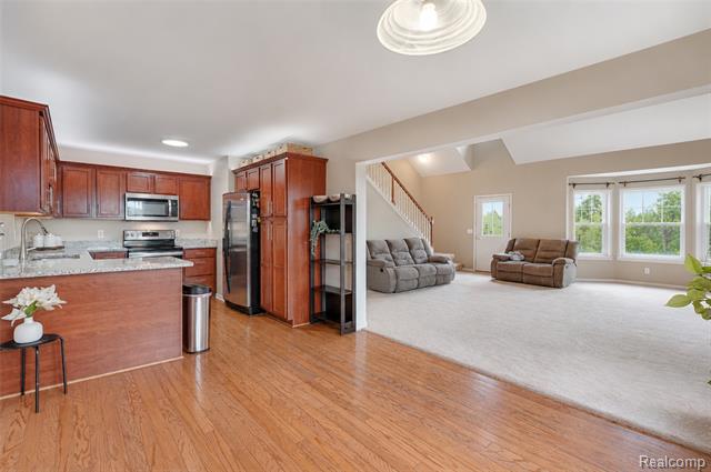 Builiding view nine for 41633 Tera, Novi, MI. 48375
