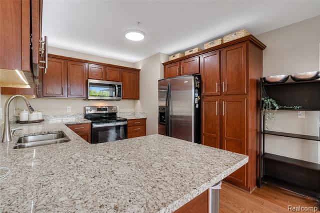 Builiding view thirteen for 41633 Tera, Novi, MI. 48375